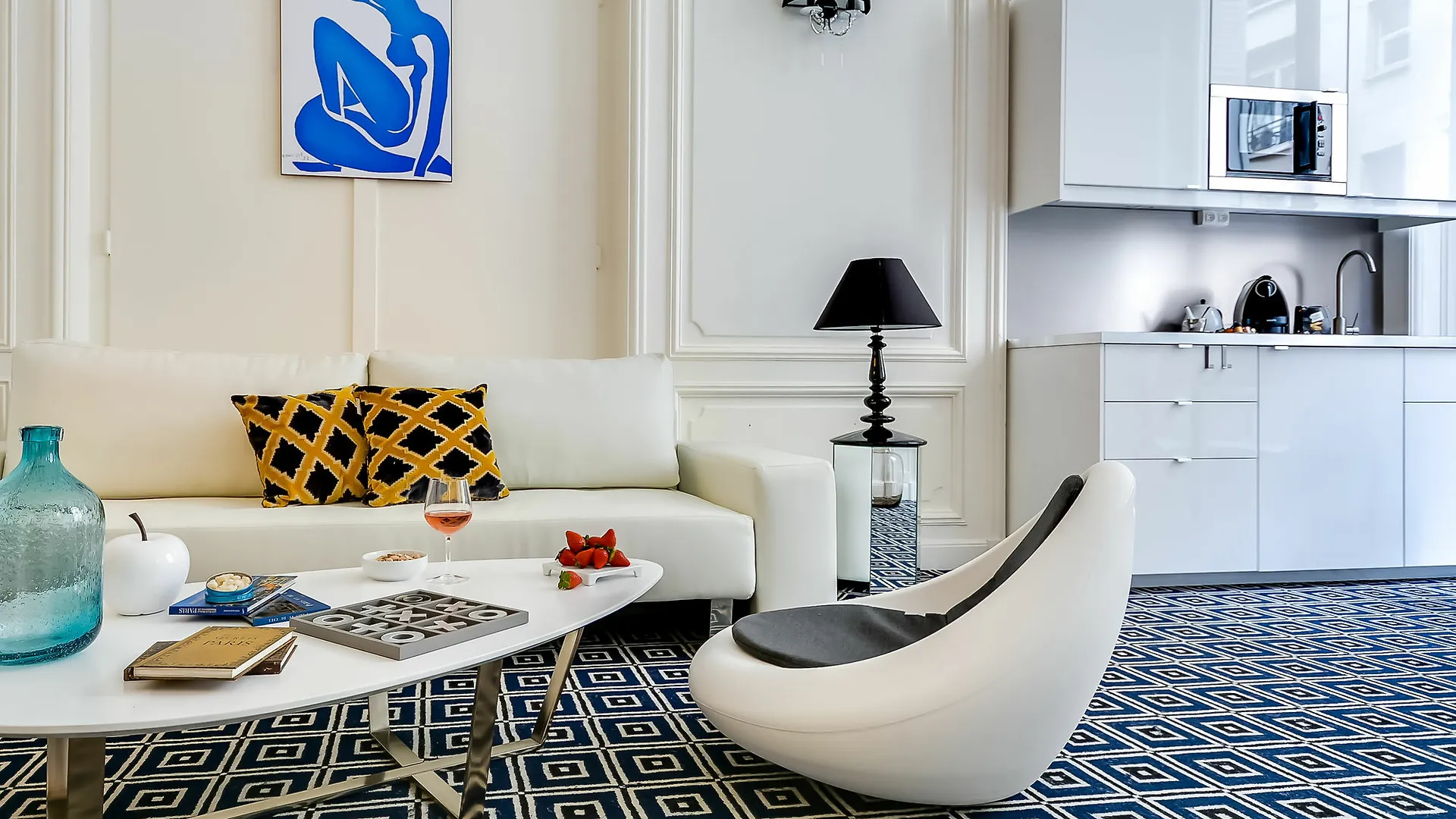 Herberg Sweet Champs Elysees Ii