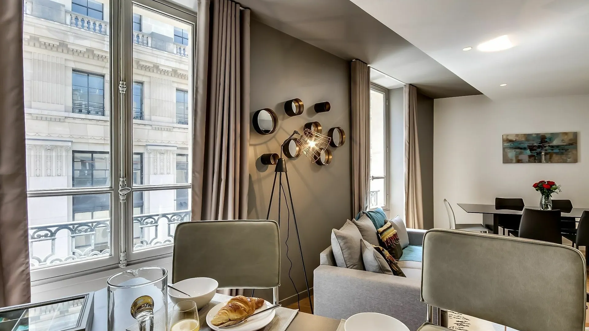 Sweet Champs Elysees Ii Inn Paris
